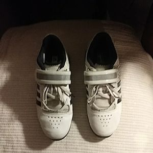 Adidas adipower sneakers
